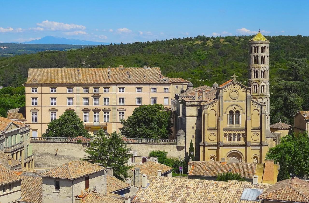 Chez Vous Apartment Uzès Екстериор снимка
